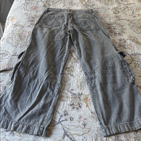 Wild Fable Gray Wide Leg Cargo Jeans - Picture 8 of 9